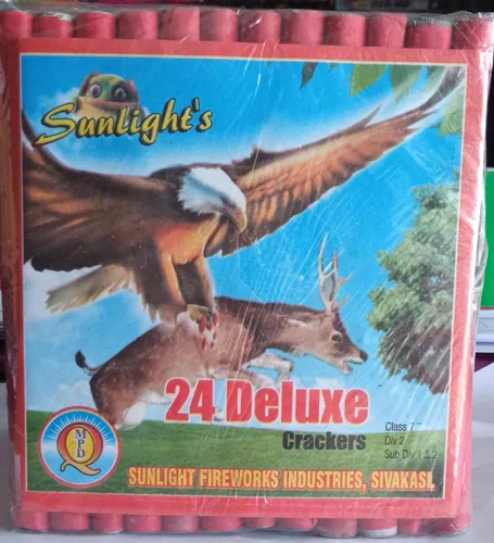 24 Deluxe Crackers